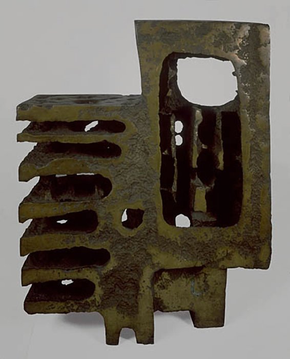<strong>Composition no. 1</strong><BR>1966<BR>Bronze<BR>97 x 76,2 x 31 cm<BR>Photo : MACM<BR><br><br>© Succession Charles Daudelin /SODRAC