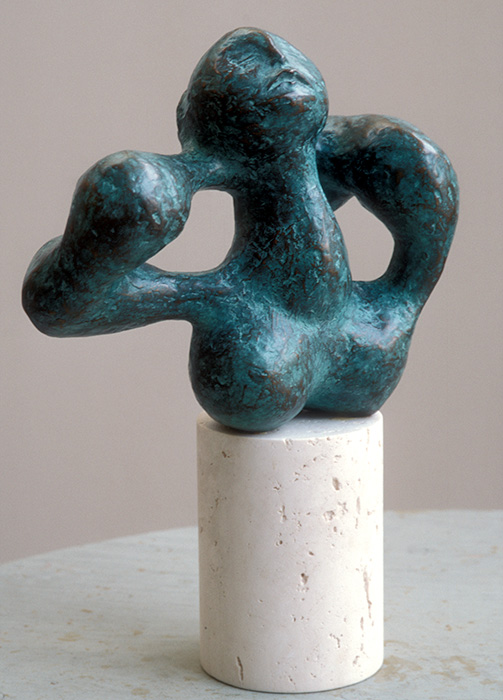 <strong><i>Mi-mer</i></strong><BR>1963<BR>Bronze<BR>19,4 x 21 x 11 cm<BR><i></i><BR><BR><br><h9 style='font-size:.8em'>Photo : Michel Brault<br>2/2</h9><BR><br><br><h9 style='font-size:.8em'>© Succession Charles Daudelin /COVA-DAAV