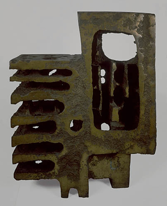 <strong>Composition no. 1</strong><BR>1966<BR>Bronze<BR>97 x 76,2 x 31 cm<BR>Photo : MACM<BR><br><br>© Succession Charles Daudelin /COVA-DAAV