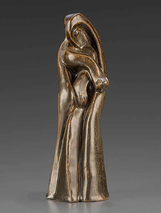 <strong><i>Sans titre (Vierge à l'enfant)</i></strong><BR>1944<BR>Terre cuite émaillée<BR>24,8 x 9,3 x 9,2 cm<BR><i></i><BR><BR><h9 style='font-size:.8em'>Photo : 2/2</h9><BR><br><br><h9 style='font-size:.8em'>© Succession Charles Daudelin /COVA-DAAV