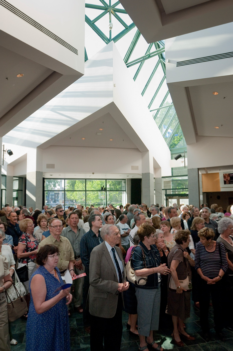 <strong>Vernissage des expositions de la salle permanente Daudelin </strong><BR>2009<BR><br><BR><i>Vernissage des expositions Daudelin et Micheline Beauchemin </i><BR><BR><br><br>© Succession Charles Daudelin /SODRAC